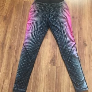 Nike Pro woman’s leggings